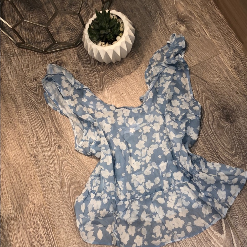 Bella Dahl top